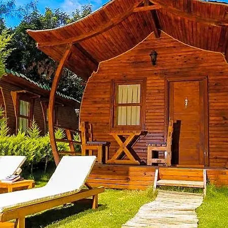Hotell Pine Öludeniz