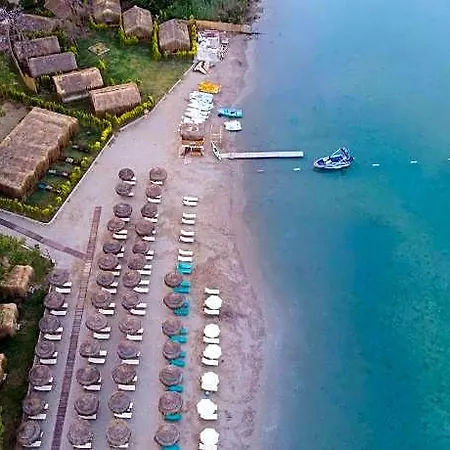 Pine Hotell 4*